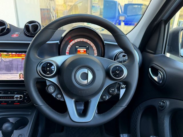 MCC SMART FORFOUR 2017 Image 31