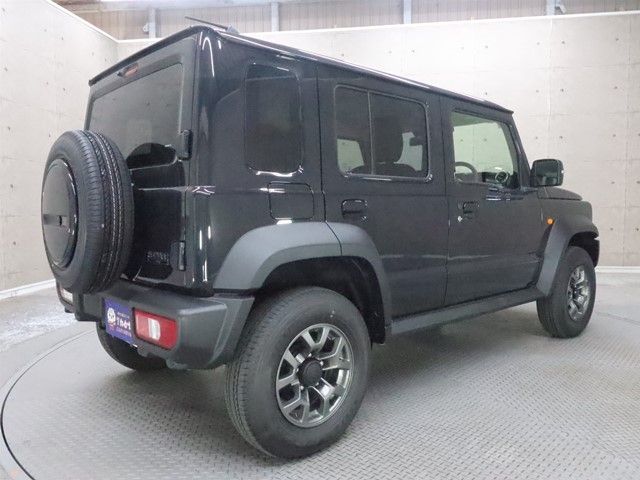 SUZUKI JIMNY NOMADE 2026 Image 31