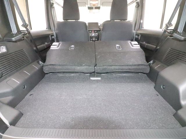 SUZUKI JIMNY NOMADE 2026 Image 31