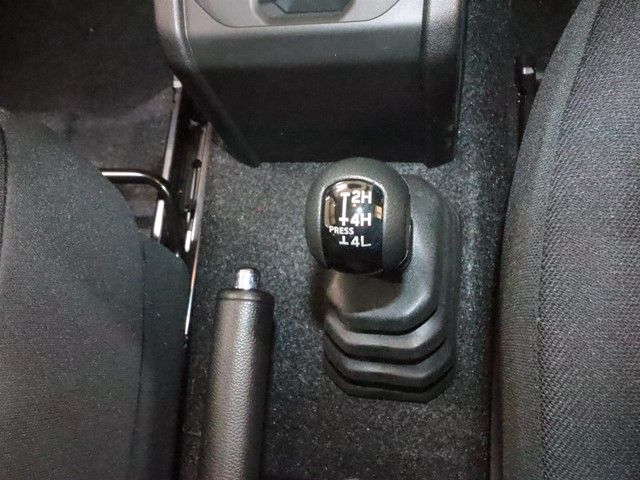 SUZUKI JIMNY NOMADE 2026 Image 31