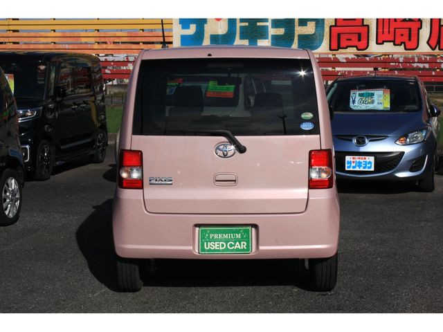 TOYOTA PIXIS SPACE 2016 Image 31