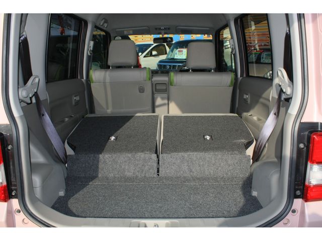 TOYOTA PIXIS SPACE 2016 Image 31