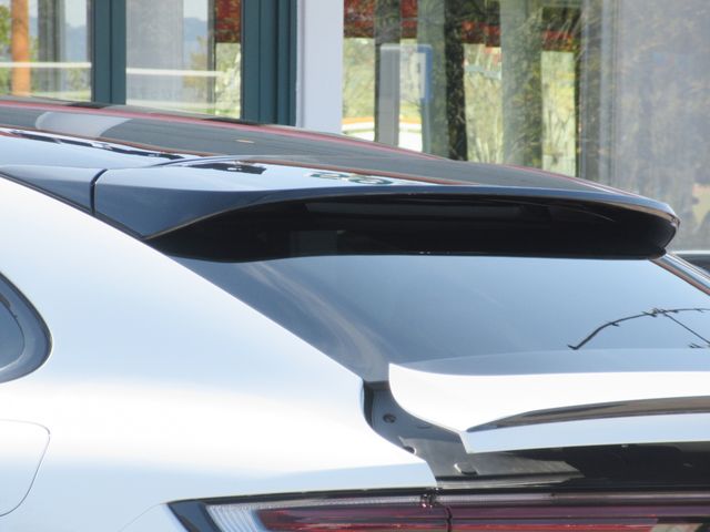PORSCHE CAYENNE COUP 2024 Image 31