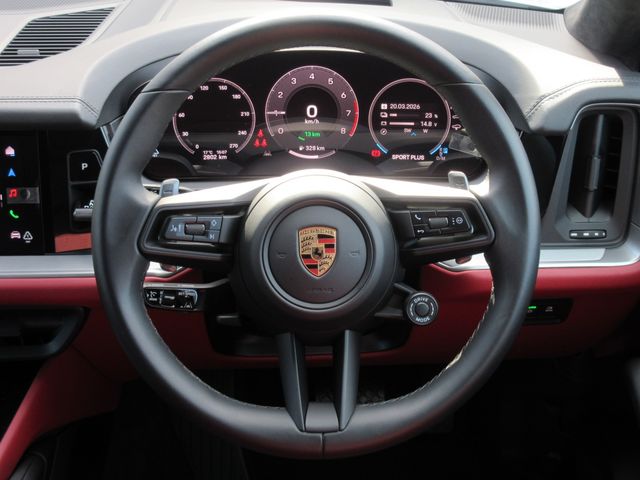 PORSCHE CAYENNE COUP 2024 Image 31