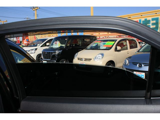 TOYOTA CROWN SEDAN HYBRID 2013 Image 31