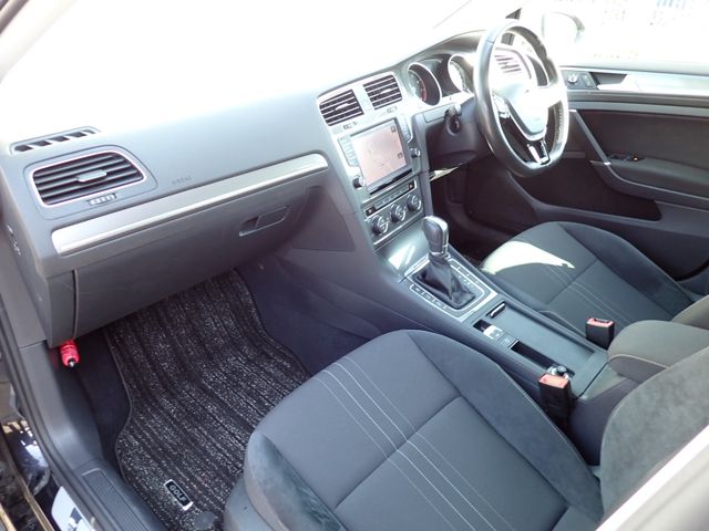 VOLKSWAGEN GOLF ALLT 2017 Image 31