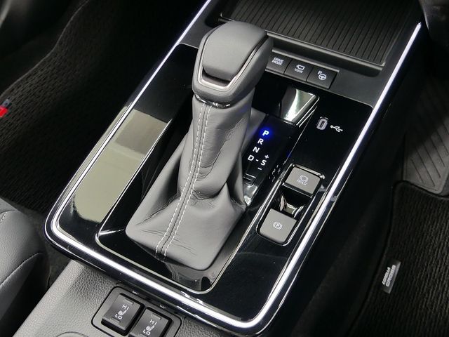 TOYOTA COROLLA CROSS HYBRID 2026 Image 31