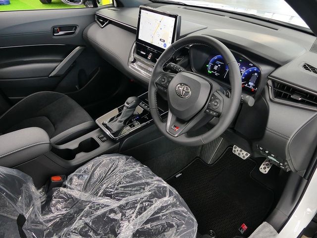 TOYOTA COROLLA CROSS HYBRID 2026 Image 31