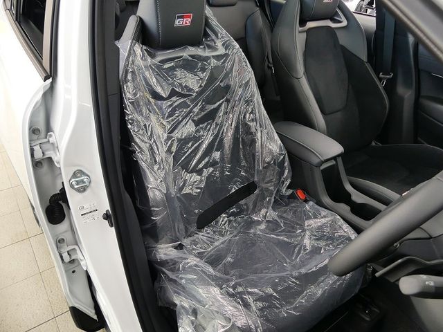 TOYOTA COROLLA CROSS HYBRID 2026 Image 31