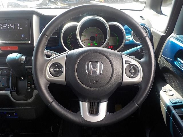 HONDA N BOX+ 2013 Image 31