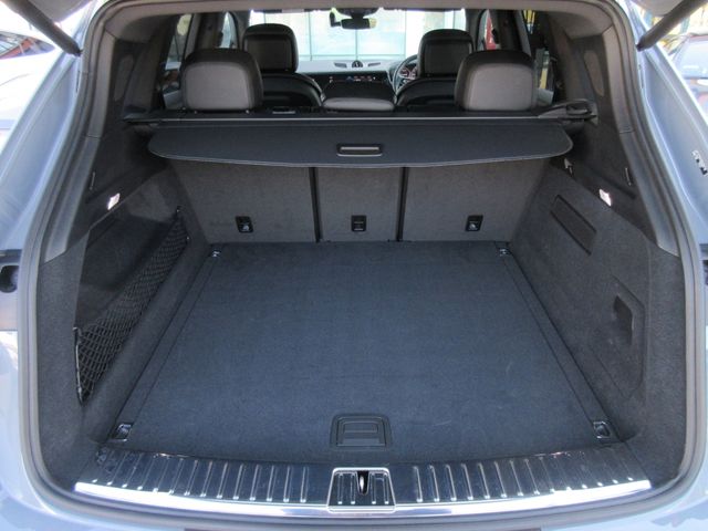 PORSCHE CAYENNE 2024 Image 31