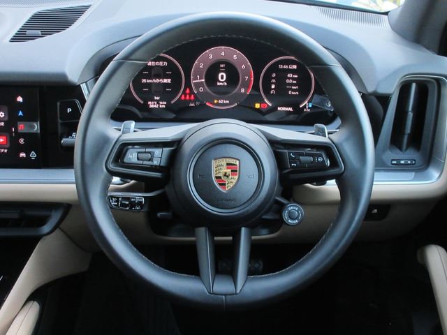 PORSCHE CAYENNE 2024 Image 31