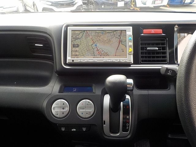 HONDA LIFE 2011 Image 31