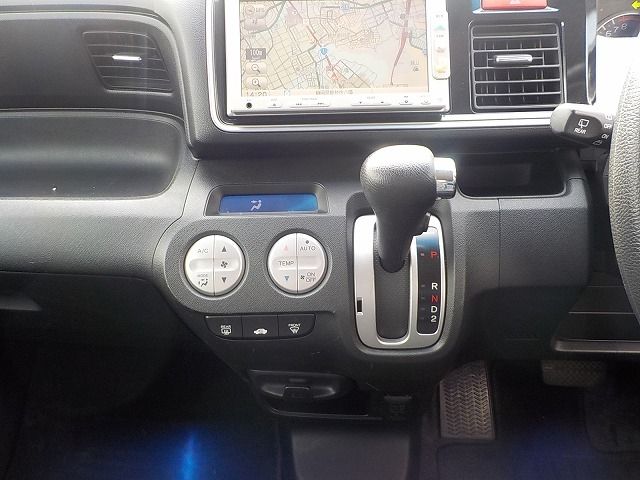 HONDA LIFE 2011 Image 31