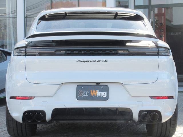 PORSCHE CAYENNE COUP 2024 Image 31