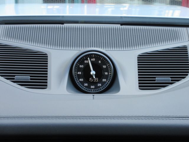 PORSCHE CAYENNE COUP 2024 Image 31