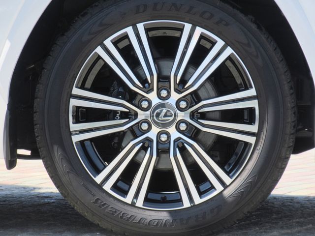 TOYOTA LEXUS LX600 2024 Image 31