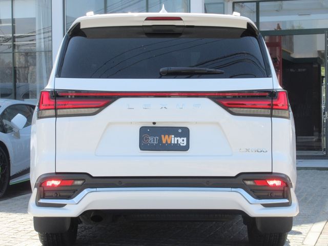 TOYOTA LEXUS LX600 2024 Image 31