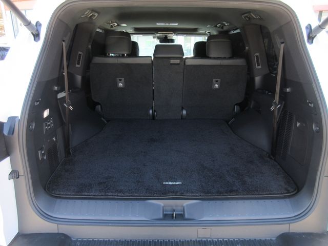 TOYOTA LEXUS LX600 2024 Image 31