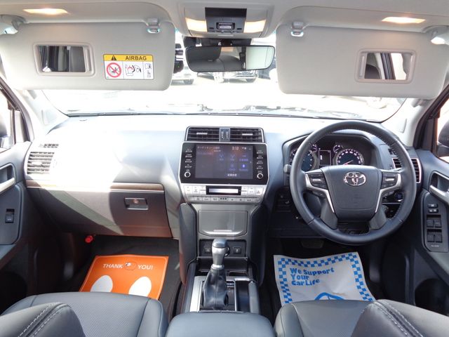 TOYOTA LANDCRUISER PRADO 2022 Image 31