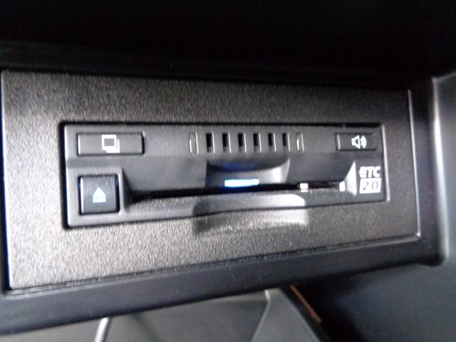 TOYOTA LANDCRUISER PRADO 2022 Image 31