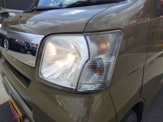 DAIHATSU HIJET DECKVAN 4WD 2016 Image 31