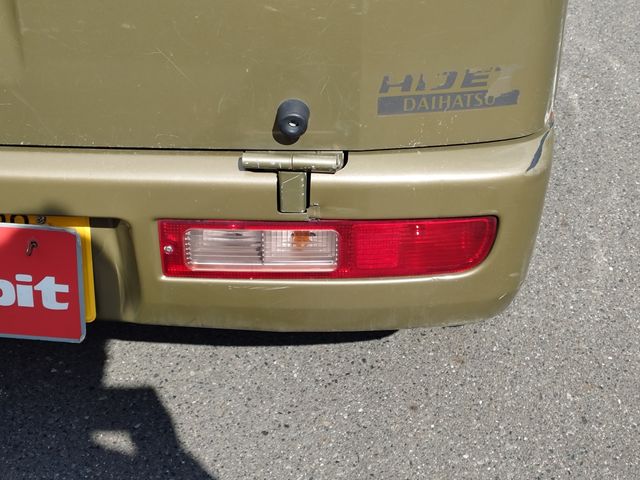 DAIHATSU HIJET DECKVAN 4WD 2016 Image 31