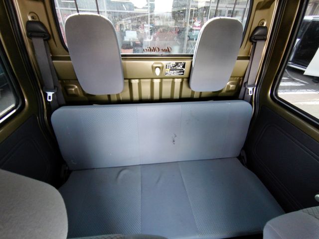 DAIHATSU HIJET DECKVAN 4WD 2016 Image 31