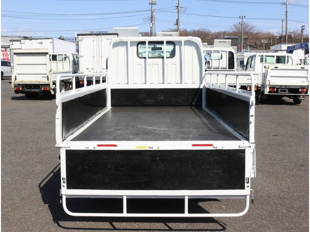 MITSUBISHI CANTER 2020 Image 31