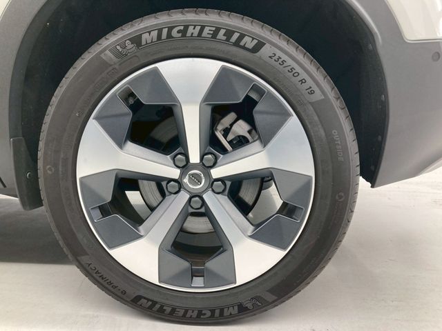 VOLVO XC40 2024 Image 31