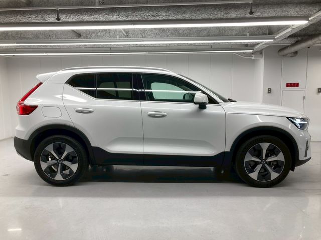 VOLVO XC40 2024 Image 31