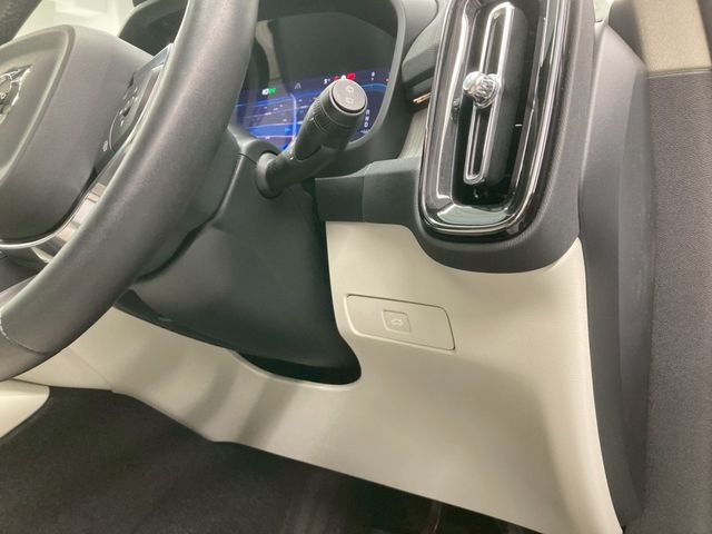 VOLVO XC40 2024 Image 31