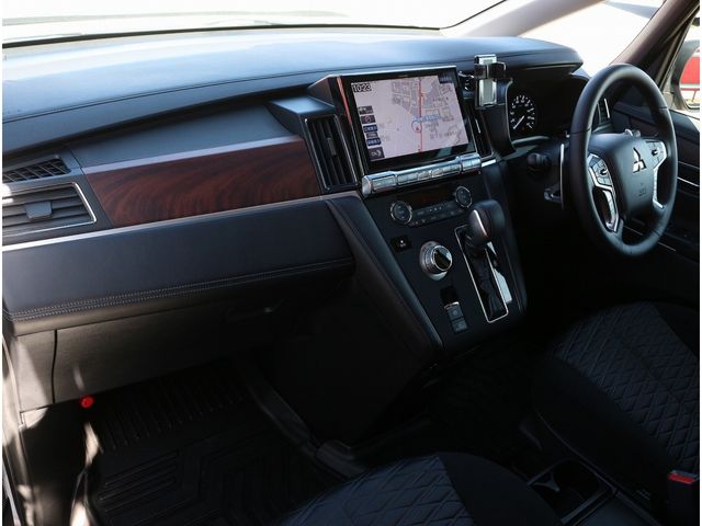 MITSUBISHI DELICA D:5 4WD 2023 Image 31