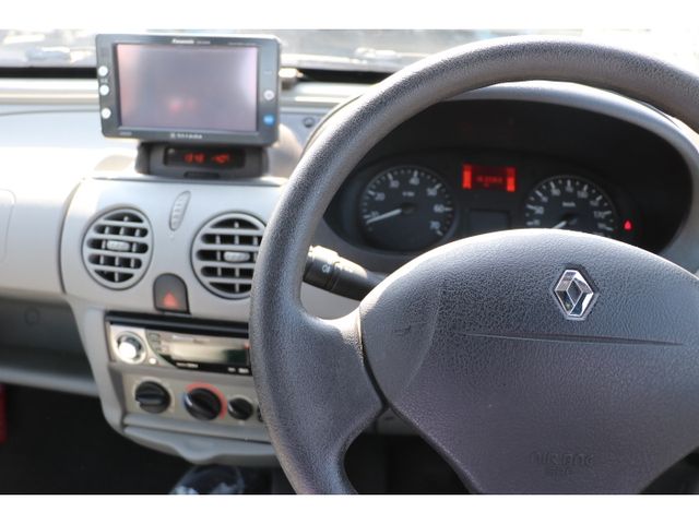 RENAULT KANGOO 2006 Image 31
