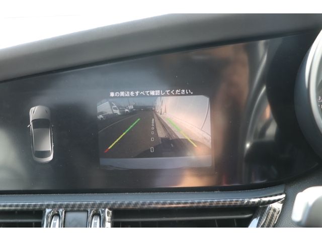 ALFAROMEO GIULIA 2018 Image 31