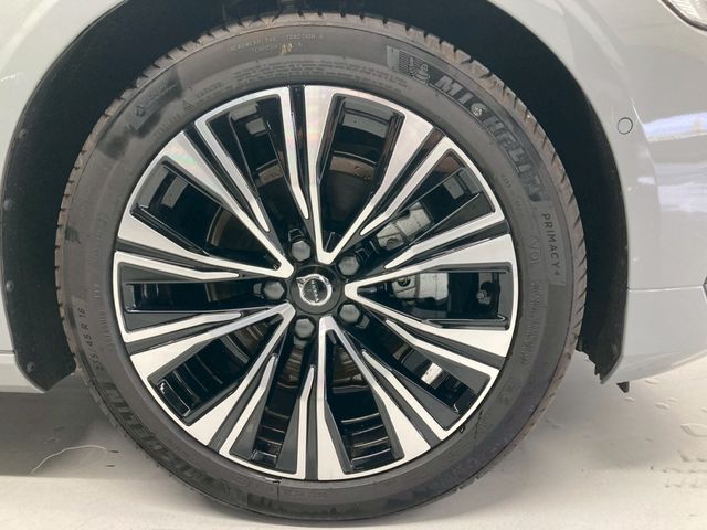 VOLVO V60 2025 Image 31