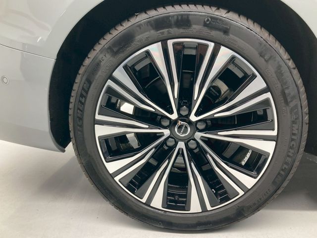 VOLVO V60 2025 Image 31