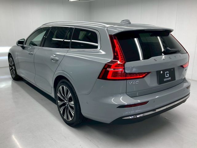 VOLVO V60 2025 Image 31
