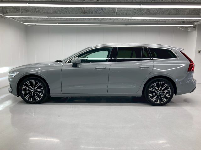 VOLVO V60 2025 Image 31