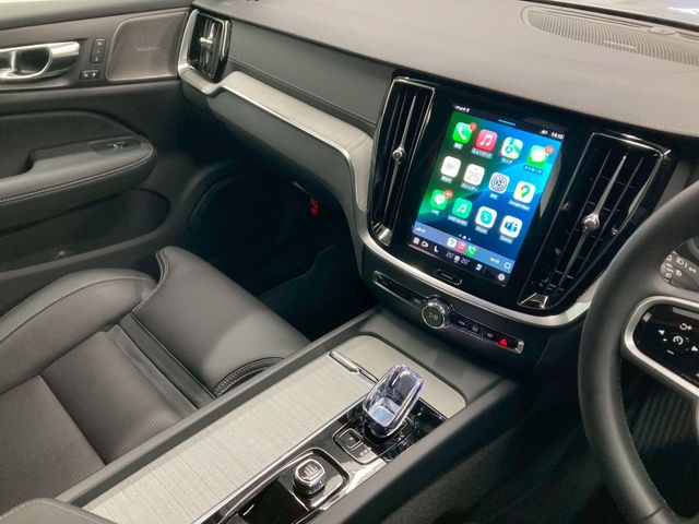 VOLVO V60 2025 Image 31