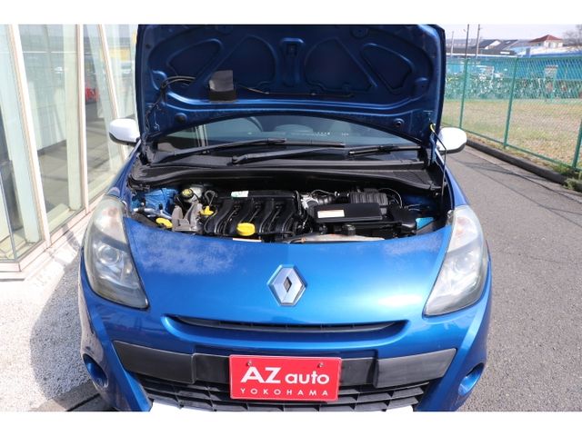 RENAULT LUTECIA 2011 Image 31