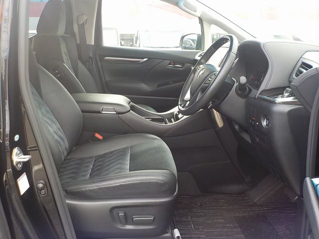 TOYOTA VELLFIRE 2015 Image 31