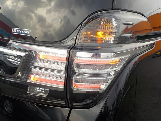 TOYOTA VELLFIRE 2015 Image 31