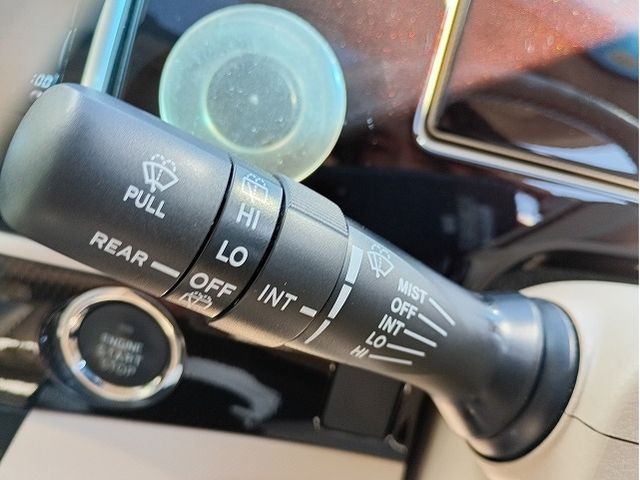 TOYOTA ESTIMA 2013 Image 31