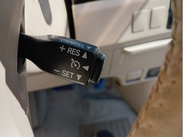 TOYOTA ESTIMA 2013 Image 31