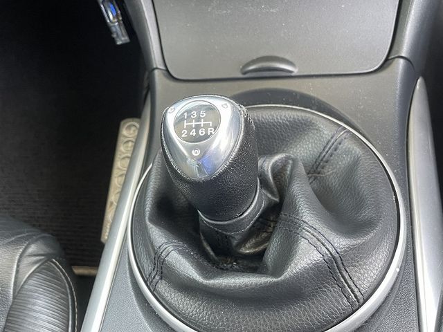 MAZDA RX-8 2003 Image 31