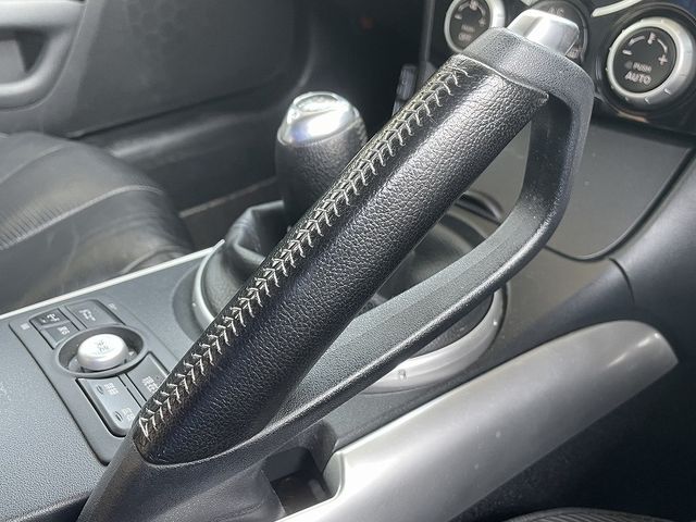 MAZDA RX-8 2003 Image 31