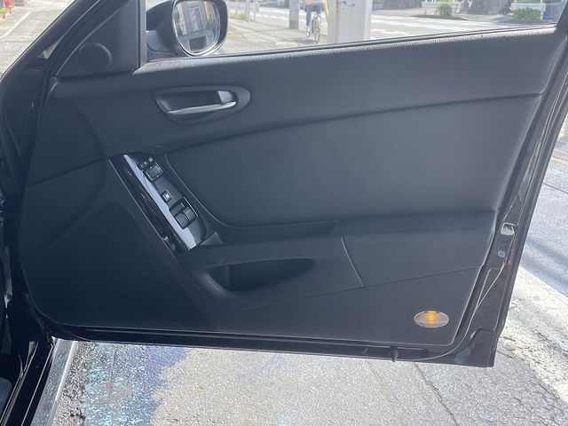 MAZDA RX-8 2003 Image 31