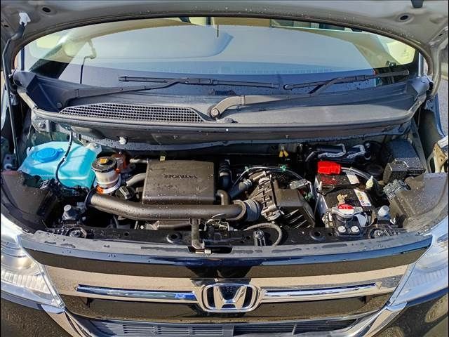 HONDA N BOX 2021 Image 31