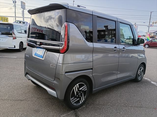 NISSAN ROOX 2024 Image 31